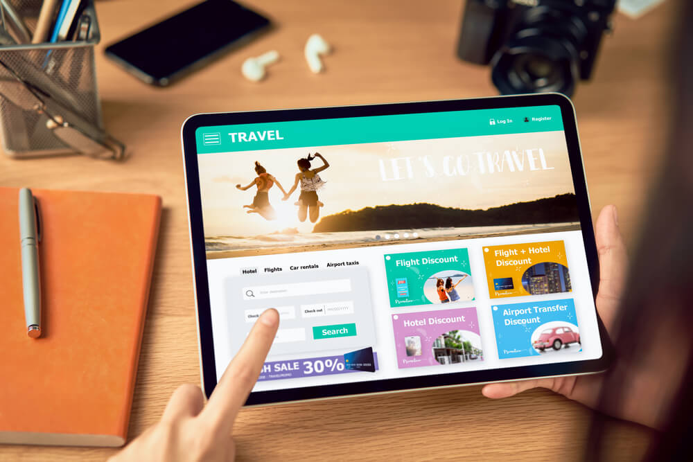 Các hạng mục chi phí thiết kế và phát triển website du lịch